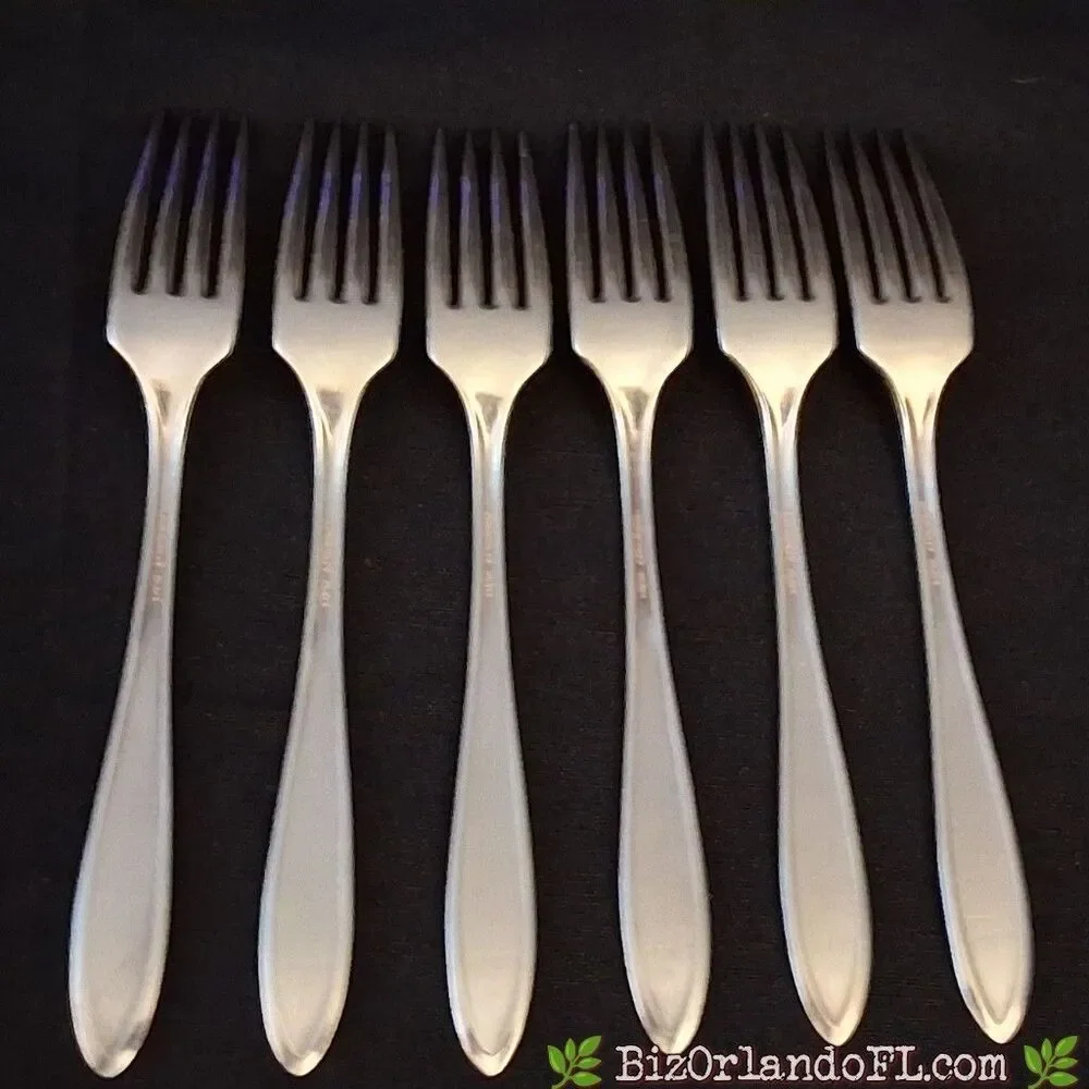VINTAGE: Oneida Community Plate Dinner Forks Classic 1917 